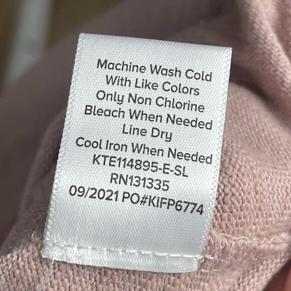 Evereve Symone Snap Cuff, Blush Pink - Picture 8 of 8